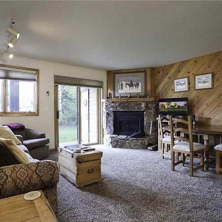 The Pines Condominiums スティームボートスプリングス エクステリア 写真
